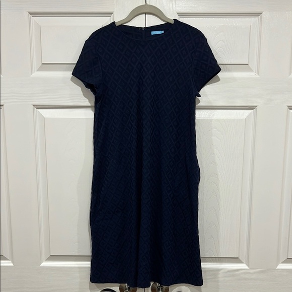 J. McLaughlin Dresses & Skirts - J.McLaughlin Swing Dress Duval Diamond Jacquard Short Sleeve Navy Size Small